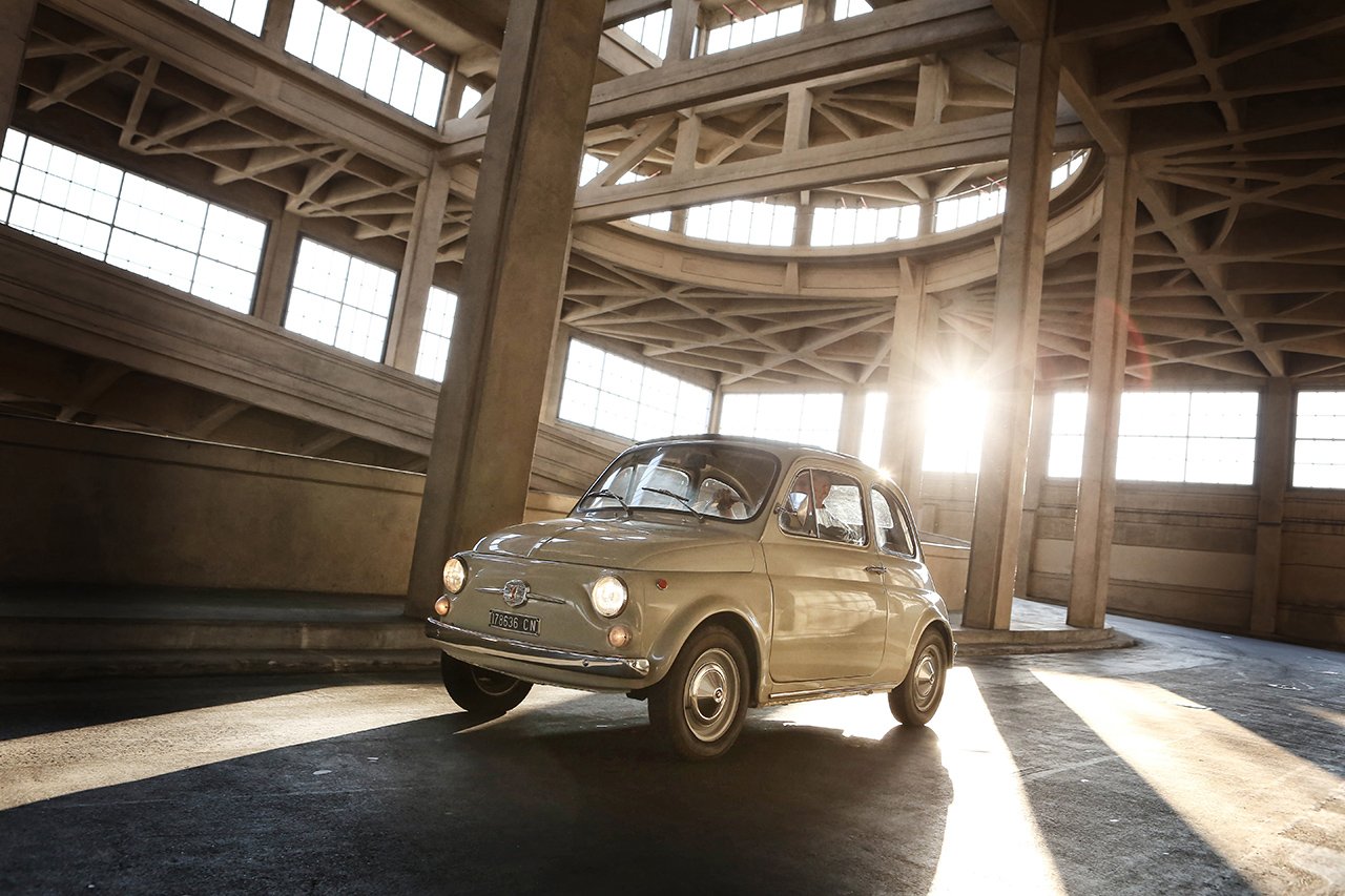 Fiat 500 goes MoMa - legendärer „Nuova Cinquecento“ ins Museum of Modern Art in New York aufgenommen 
