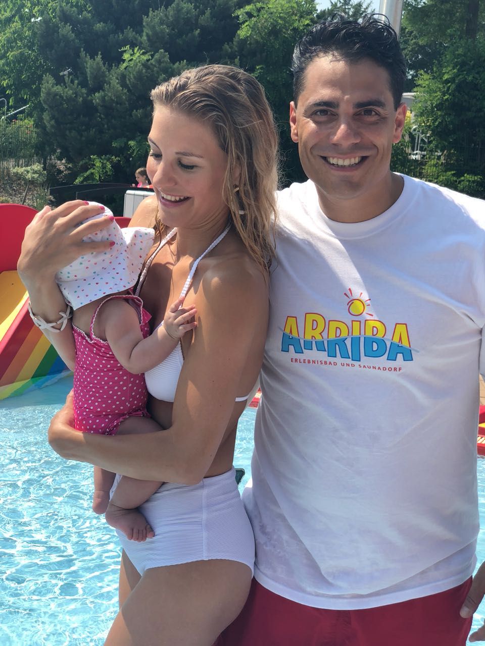 Baby-Schwimmen mit Silva Gonzalez, Stefanie Schanzleh und Ella