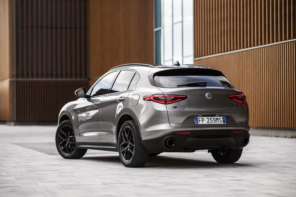 Alfa Romeo Stelvio B-Tech