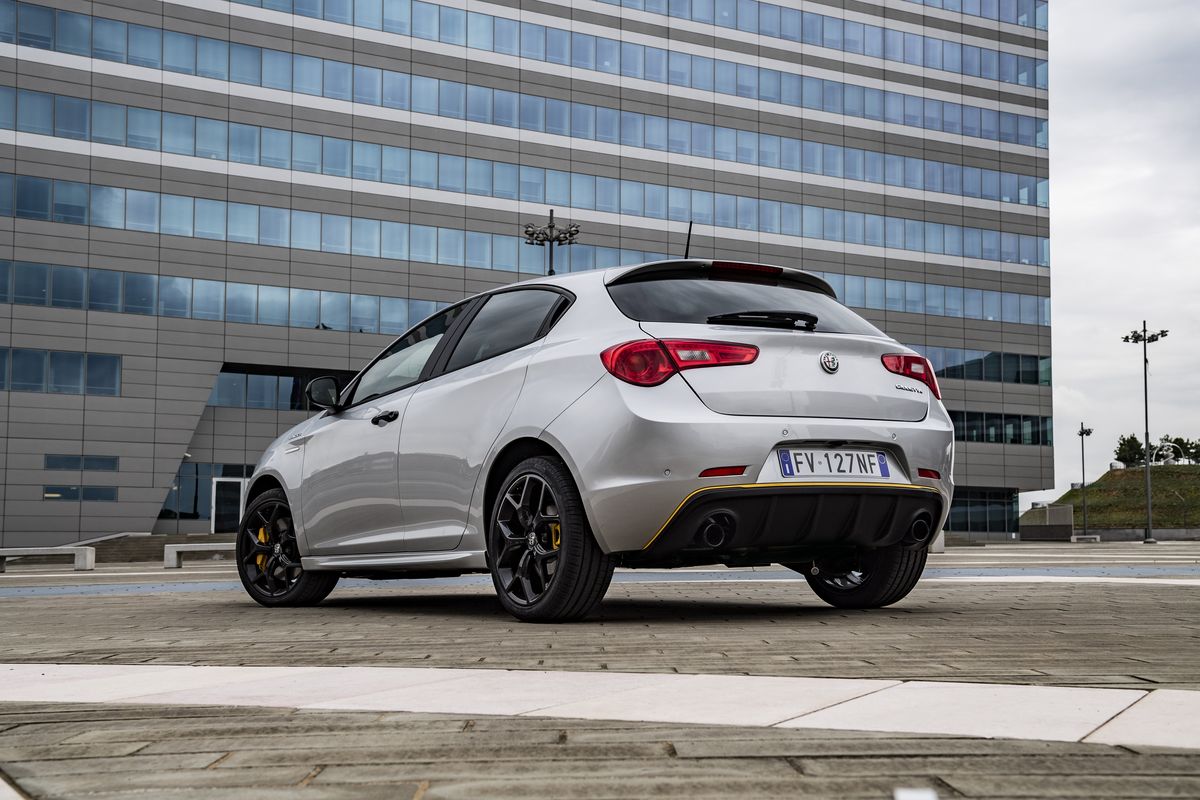 Alfa Romeo Giulietta mit überarbeitetem Angebot im neuen Modelljahr