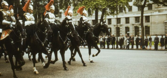 Der Zweiteiler über "Royale Erben"