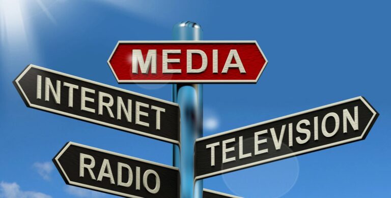 Wie Medienberichterstattung die Öffentlichkeit beeinflust