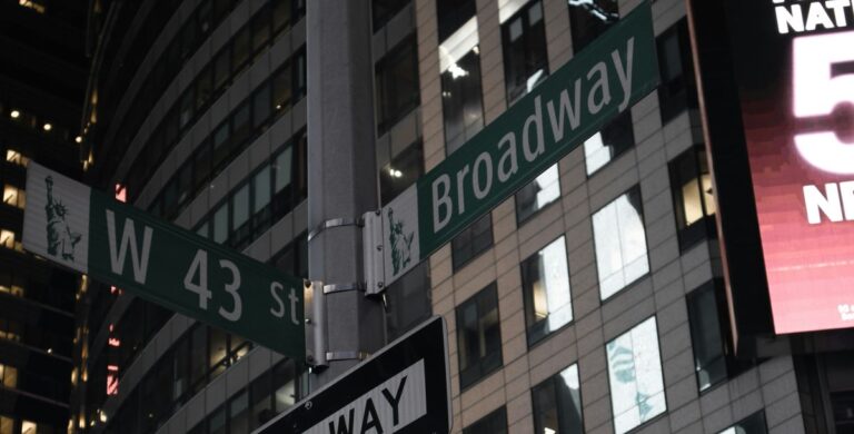 100 Jahre "Der große Gatsby": Broadway-Musical lässt Klassiker aufleben