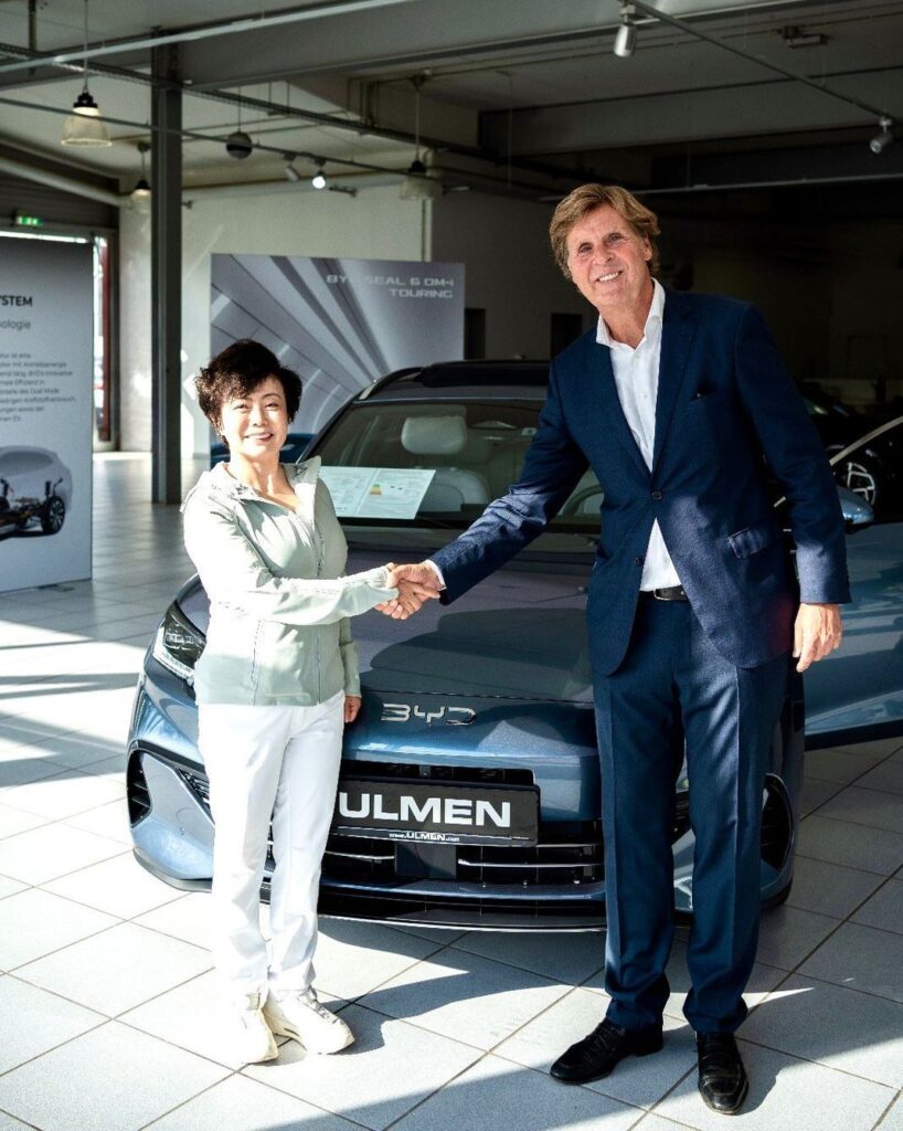 Stella Li, Dr. Klaus Gutberlet