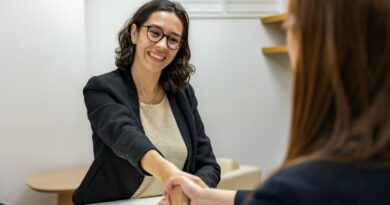 Neuer PR-Kontakt - Einschnitt in der Unternehmenskommunikation