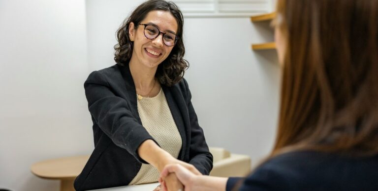 Neuer PR-Kontakt - Einschnitt in der Unternehmenskommunikation