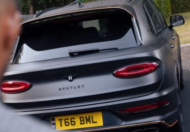 Bentley Motors verpflichtet Cody Gakpo als Markenbotschafter