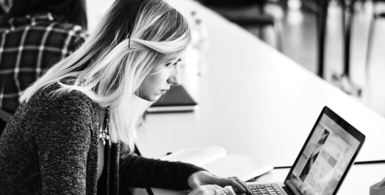 Online-Werbemittel - KI kann kein Banner-Design