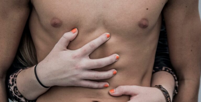 "Naked Attraction - Dating hautnah" feiert Comeback