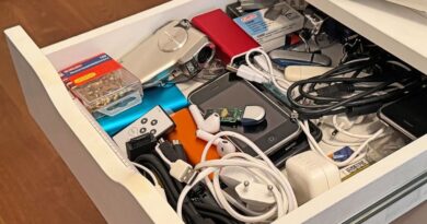 Alte Elektronikgeräte zum Recycling geben