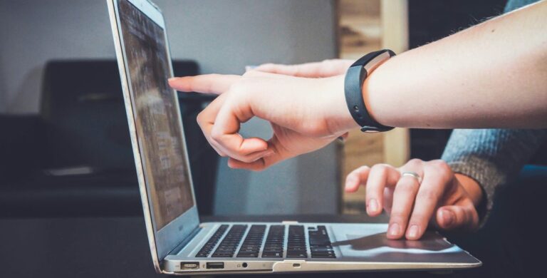 Bertelsmann relauncht Konzernwebsite - mit KI-Integration