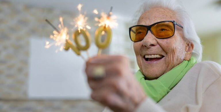 100 Jahre alt - Doku zeigt, was wirklich zählt