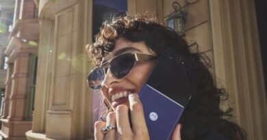 Motorola Razr 70 Ultra - Foldable mit Alcantara und KI