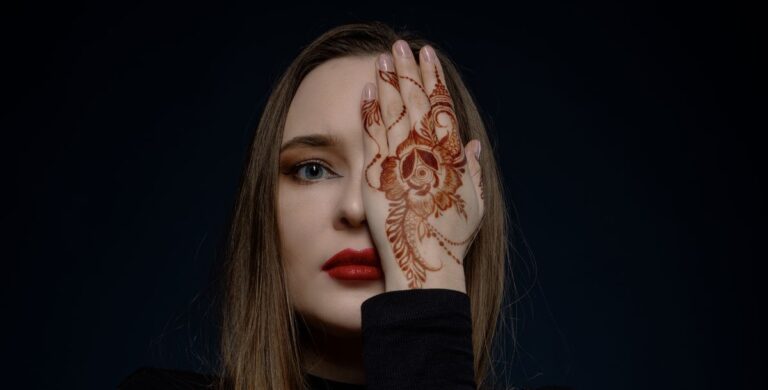 Ilona Dembowska - Henna-Expertin für Dreharbeiten und Shootings