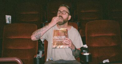 "Shit Show" - RTL+ nimmt Reality-TV-Formate auseinander