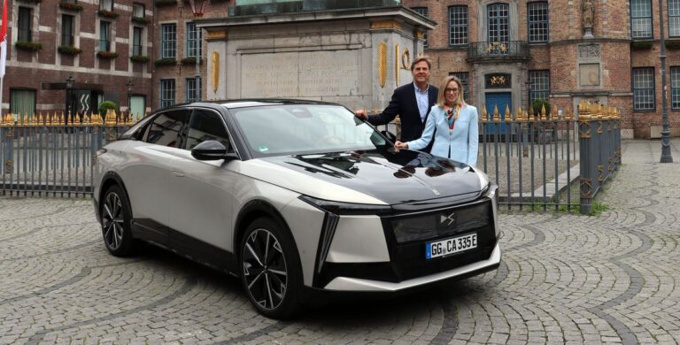 Autohaus Ulmen amplía su asociación con Stellantis y añade DS Automobiles a su cartera de marcas