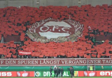 Kickers Offenbach mit Dokumentation zum 125. Geburtstag