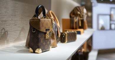 Louis Vuitton: Doku über das Imperium und Bernard Arnaults Aufstieg